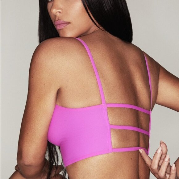 SKIMS Tops - NWT SKIMS XS Strappy Cami Ultraviolet Fits Everyone